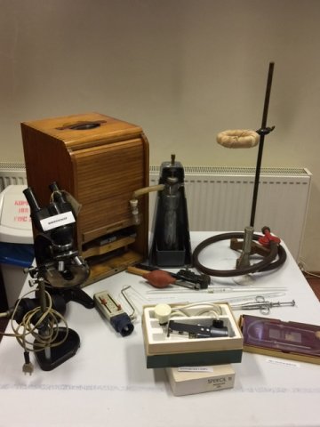 „Nyitnikék” - Empátia az ápolásban szakmai kiállítás 11